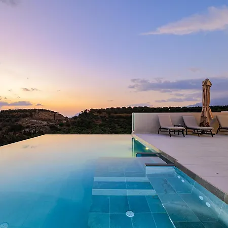 Theo Luxury Villa