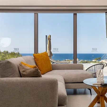 Theo Luxury Villa Agia Marina
